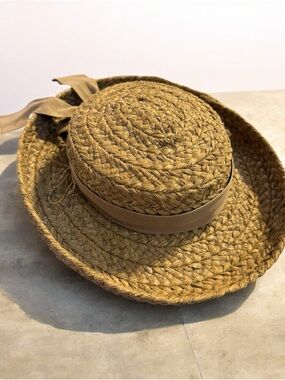 Vintage Helen Kaminski Australia Brown Raffia Hat with Ribbon